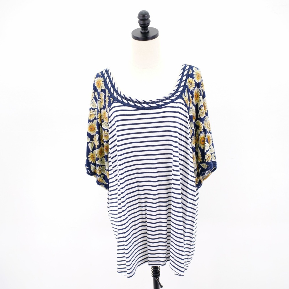 Cato 26W-28W Blue White Striped Scoop Neck Sunflower Lace Embroidered Top